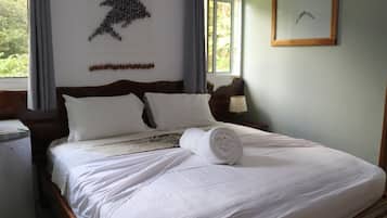 3 bedrooms, WiFi, bed sheets