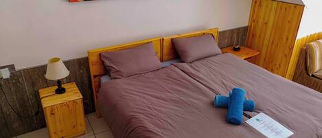 1 Schlafzimmer, Bügeleisen/Bügelbrett, WLAN, Bettwäsche