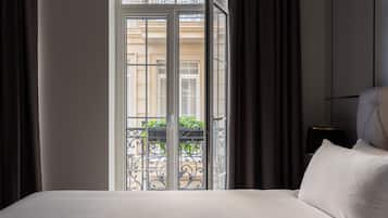 1 chambre, literie de qualité supérieure, couette en duvet d'oie