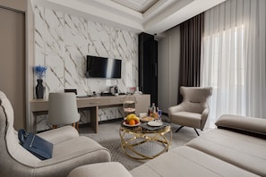 Deluxe Room | City view - Europe Hotel (Tashkent)