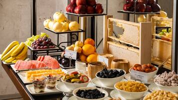 Tägliches inbegriffenes Frühstücksbuffet