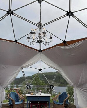 Basic Tent | 1 bedroom, bed sheets