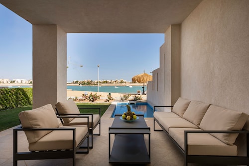 Creek Hotel and Residences El Gouna
