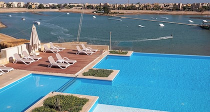 Creek Hotel and Residences El Gouna