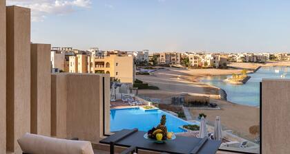 Creek Hotel and Residences El Gouna