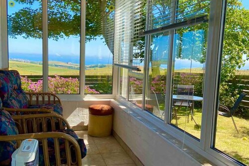 2 Bed Retreat With Amazing Sea Views in Brighton