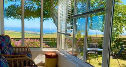 2 Bed Retreat With Amazing Sea Views in Brighton