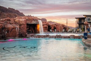 Beheizter Pool