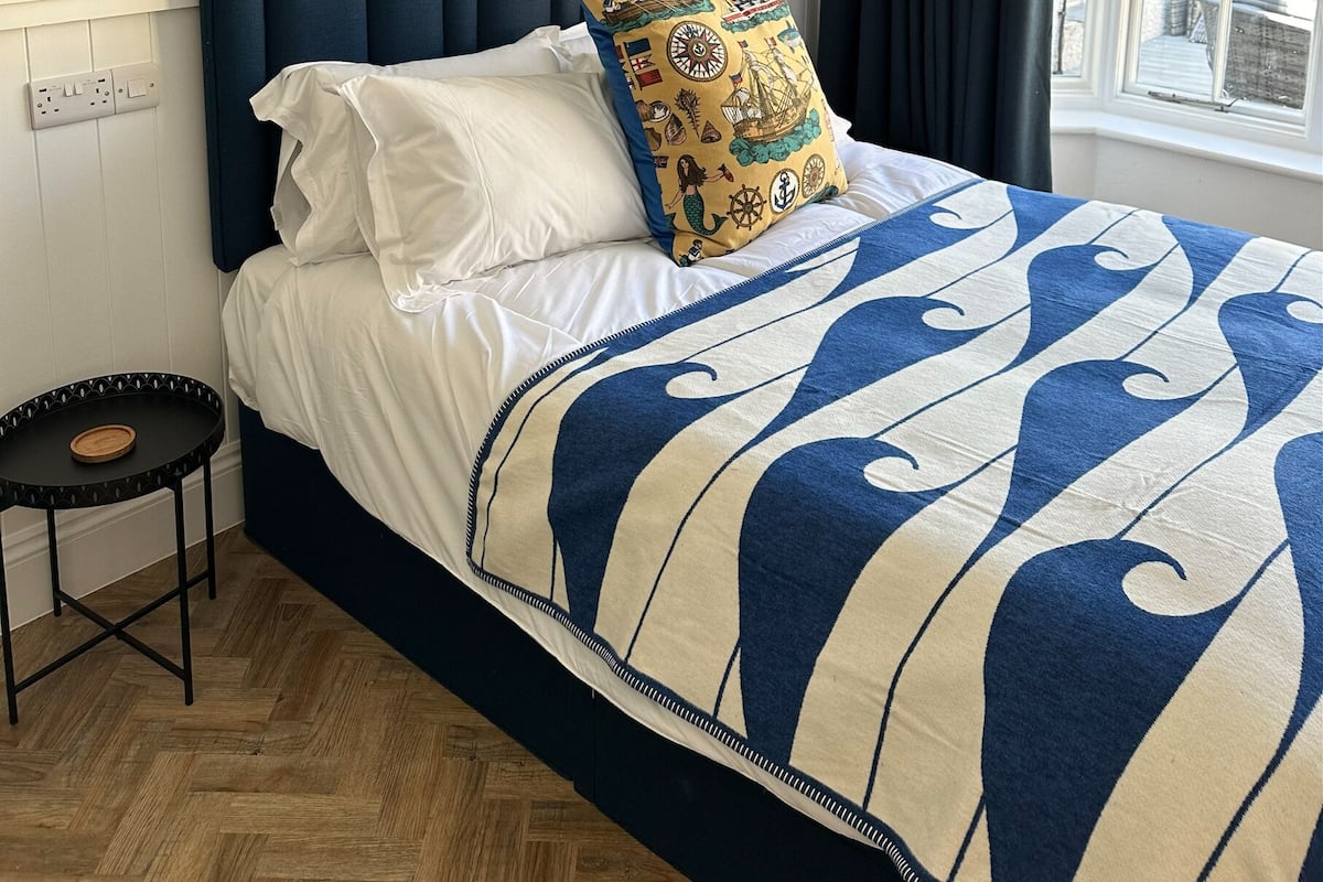 Deluxe Double Room, Terrace, Partial Ocean View | Blackout drapes, iron/ironing board, free WiFi