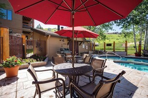 Outdoor dining - AN222 | Antlers Steamboat | Modern Décor | Winter Shuttle | Ski In/Out | Hot Tub (Steamboat Springs)