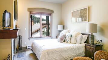 3 chambres, bureau, fer et planche Ă repasser, Wi-Fi gratuit