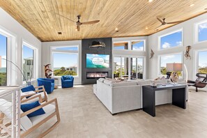 Télévision, cheminée, jeux vidéo