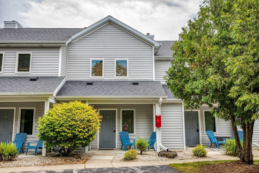 Fish Creek Hilltop Condo, Sleeps 6