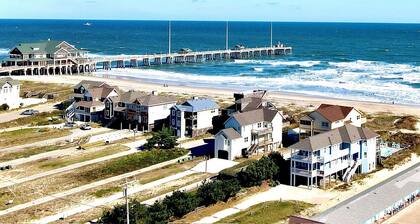 SN8023- Oceanfront, South Nags Head, Saturday Check In, Private Pool!