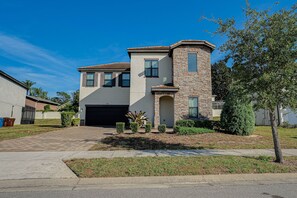 House, 3 Bedrooms | Exterior - Balmoral Resort-126mc 3 Bedroom Home by RedAwning (Haines City)
