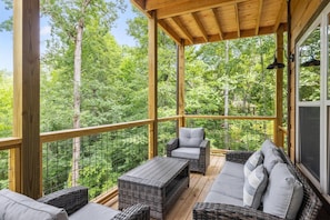 Cabin, 3 Bedrooms | Balcony - Antler Ridge 3 Bedroom Cabin by RedAwning (Sevierville)