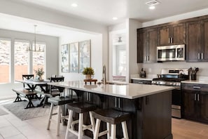 Ferienhaus, 5 Schlafzimmer | Eigene Küche | Kühlschrank, Ofen, Wasserkocher mit Kaffee-/Teezubehör, Toaster