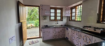 Homestay With Awesome Views and Lovely Stay for Your Family