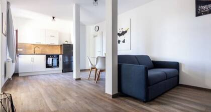 ★Ko-Living VI am neuen Theater | Mitten im Zentrum von Halle | Bis 4 Personen ★