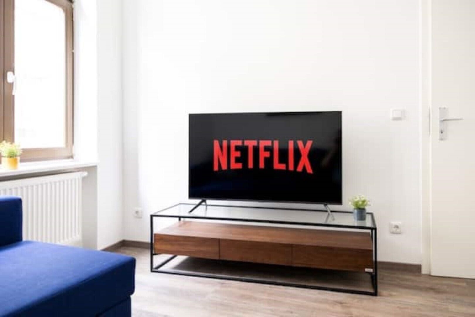 Smart TV, books