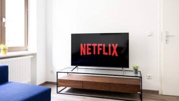 Smart TV, books