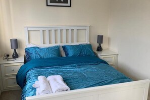 2 Schlafzimmer, Bügeleisen/Bügelbrett, kostenloses WLAN, Bettwäsche