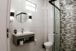 Premium Studio | Bathroom - VILLA BILAC 08 (Blumenau)