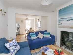 Living area - Day Cottage (Weymouth)