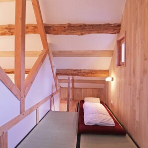 WiFi, bed sheets