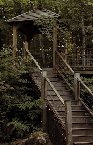 Pet Friendly✦Sauna✦5 min to Lake Superior✦15 min to downtown GM ✦In Maple Forest