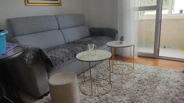 Apartment, 1 Queen Bed with Sofa bed | Interior