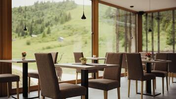 Bar (in der Unterkunft)