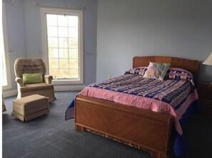 6 Schlafzimmer, Reisekinderbett, WLAN, Rollstuhlgeeignet