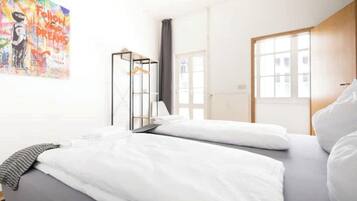 1 dormitorio, escritorio, wifi y ropa de cama