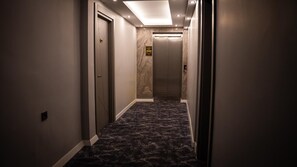 Elevator - COMFORT HOUSE (Trabzon)