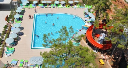 Green Life Hotel