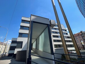 Front of property - Post 120 Suites (Prague)