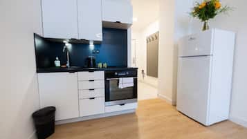 Refrigerador, utensilios de cocina