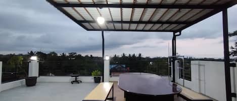 Deluxe Studio, 1 Bedroom, Mountain View | Mountain view