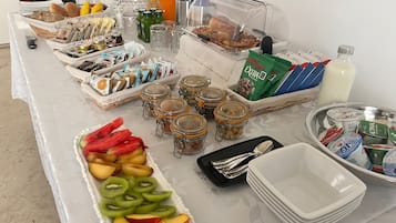 Desayuno continental incluido todos los días