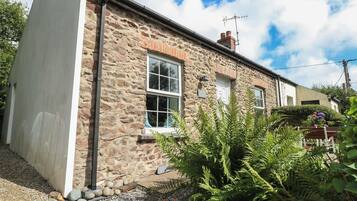 Cottage | Exterior