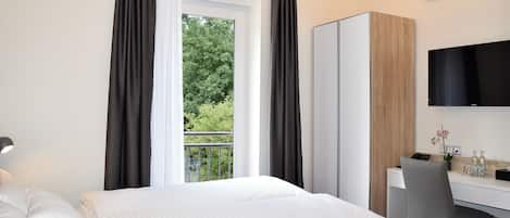Chambre Double Standard, 1 très grand lit
