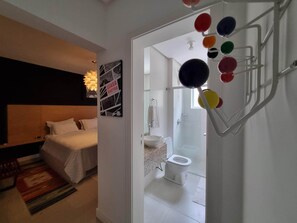 Secador de cabelo, sabonete