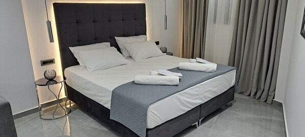 Apartamento estándar | 1 dormitorio, cortinas opacas, sistema de insonorización