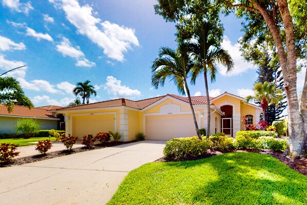 المنشأة من الخارج