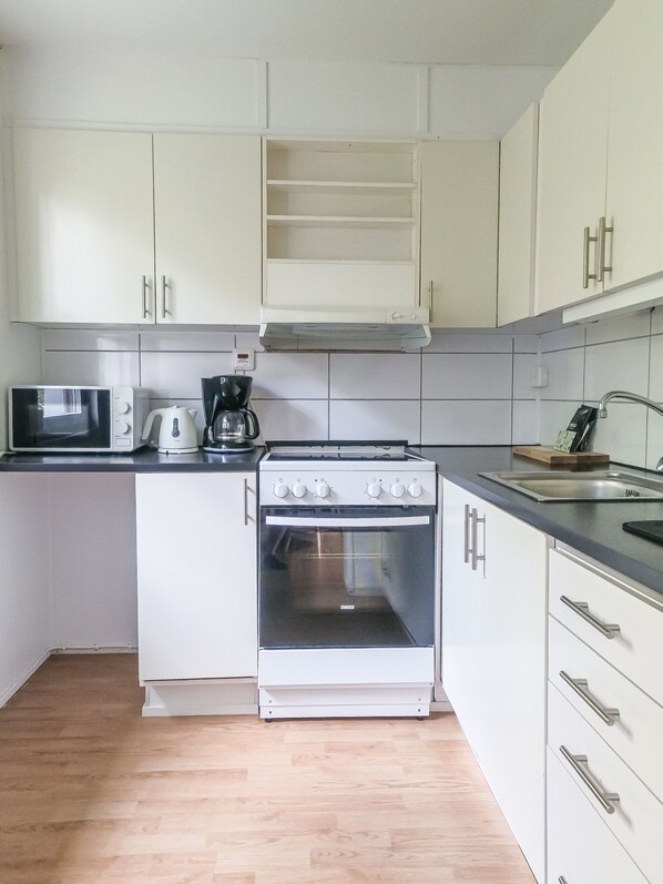 Standard Apartment | Private kitchen