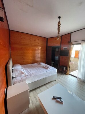 Villa | Sängtillbehör av högsta kvalitet, individuell inredning och unika möbler