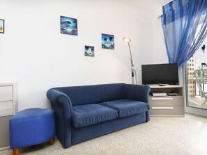 TV - Riells Platja by Interhome (L'Escala)