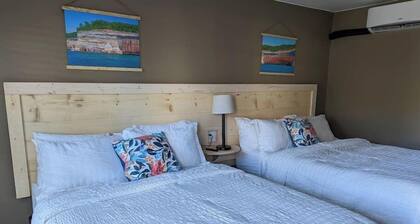 The Greenland Motel - Room No.1