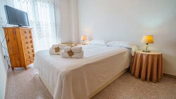 4 chambres, fer et planche Ă repasser, Wi-Fi gratuit, draps fournis